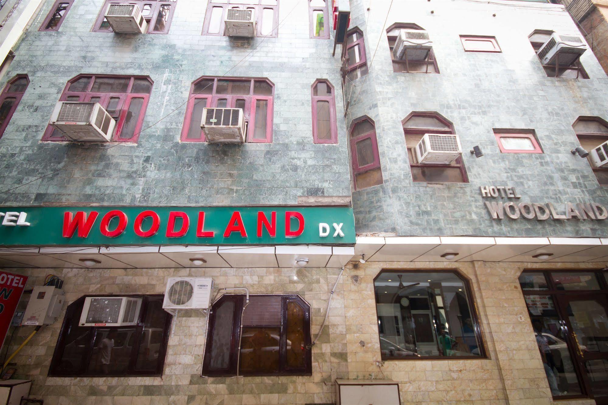Hotel Woodland Deluxe Nova Deli Exterior foto
